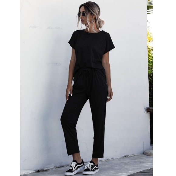 2 Piece Casual Outfit: Tee and Sweatpants - Picture 2 of 11